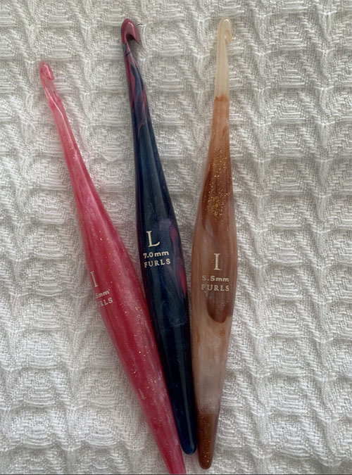 Furls Crochet Hooks - Review - Sweet Bee Crochet